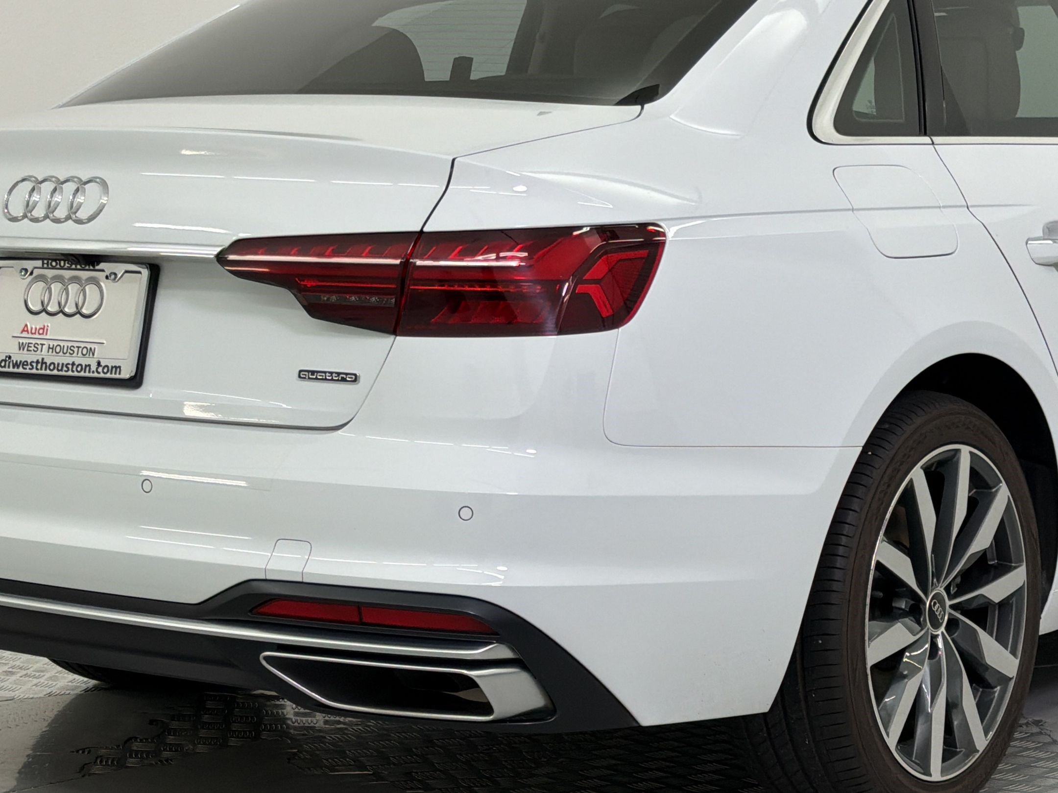 Used 2023 Audi A4 2.0T Premium Plus w/ Premium Plus Package AWD/4WD image 12