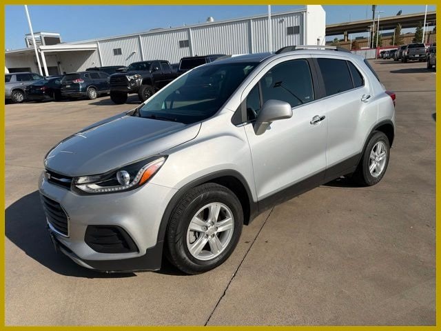 Used 2020 Chevrolet Trax LT w/ LT Convenience Package