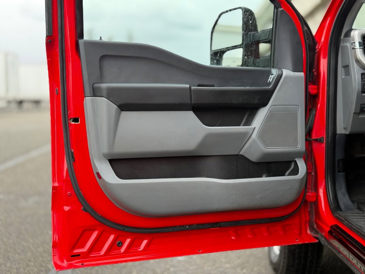 Used 2023 Ford F350 XL w/ XL Chrome Package RWD image 12