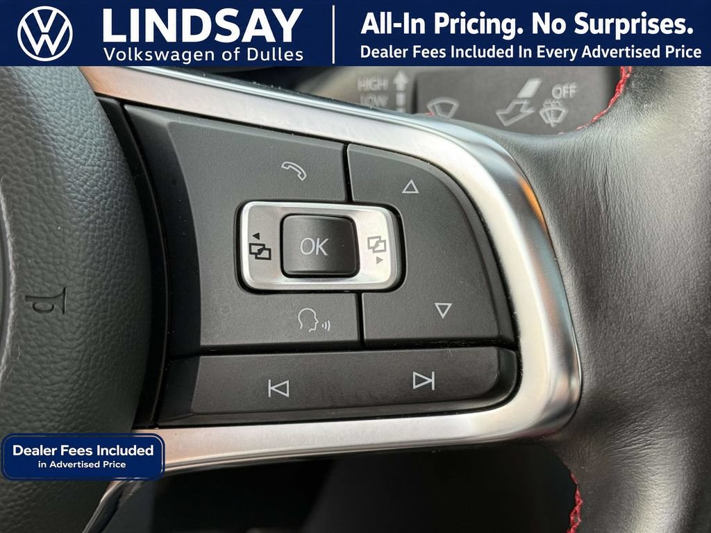 Used 2017 Volkswagen Jetta GLI FWD image 22