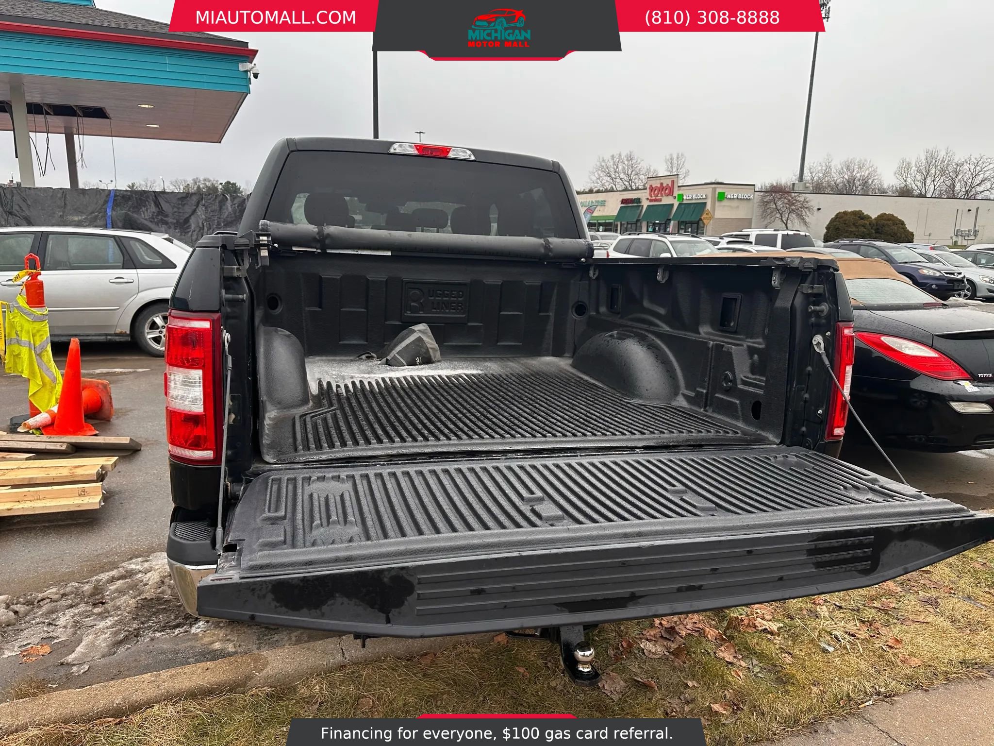 Used 2018 Ford F150 XLT image 8