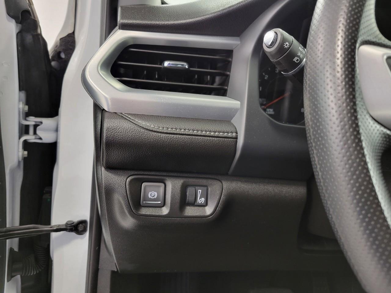 Used 2023 GMC Acadia SLE w/ Driver Convenience Package image 11