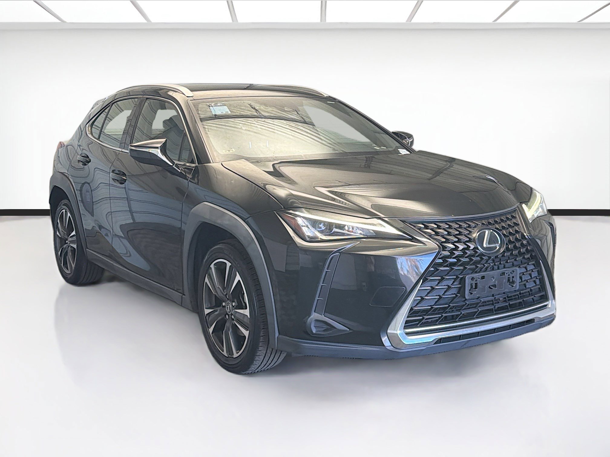 Used 2020 Lexus UX 200 w/ Accessory Package 2 image 3