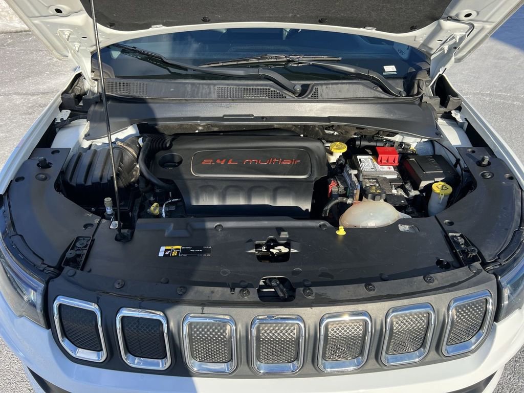 Used 2022 Jeep Compass Latitude image 26