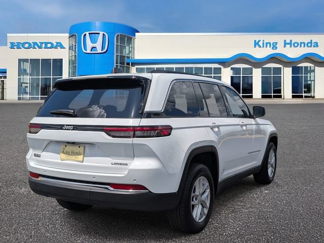 Used 2025 Jeep Grand Cherokee Laredo X w/ Luxury Tech Group I RWD image 8