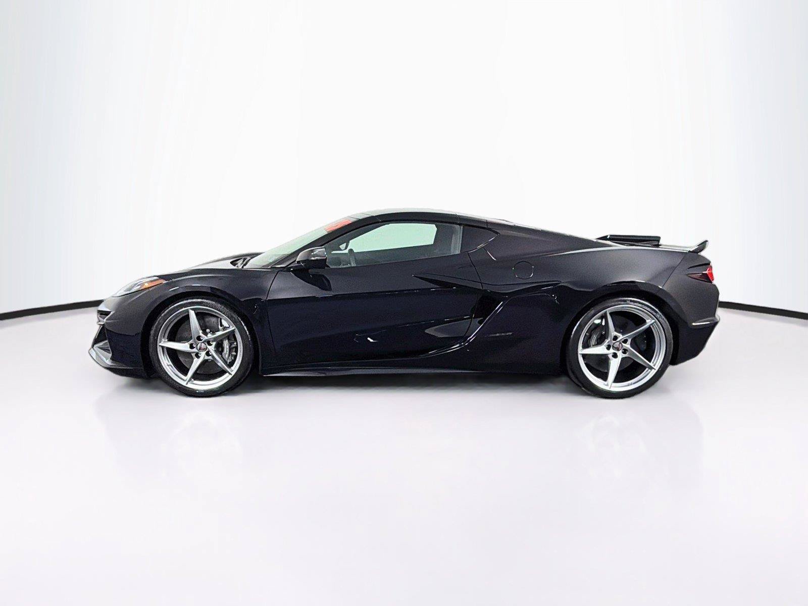 Used 2025 Chevrolet Corvette E-Ray w/ Battery Protection Package AWD/4WD image 8