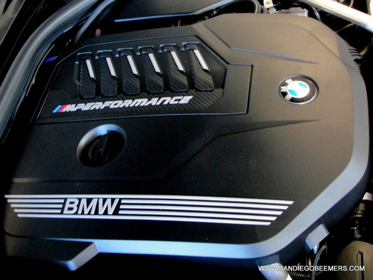 Used 2022 BMW M440i Coupe w/ Premium Package image 4