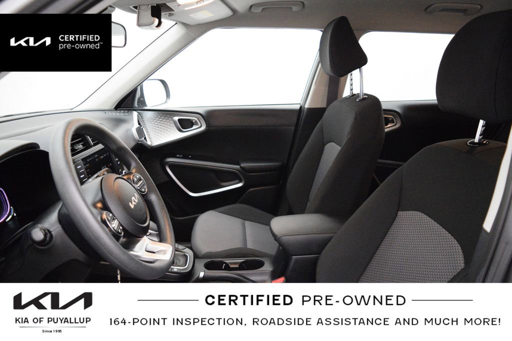 Certified 2025 Kia Soul S FWD image 11