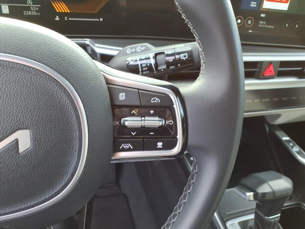 Used 2024 Kia Sorento S w/ Panoramic Sunroof Package image 16