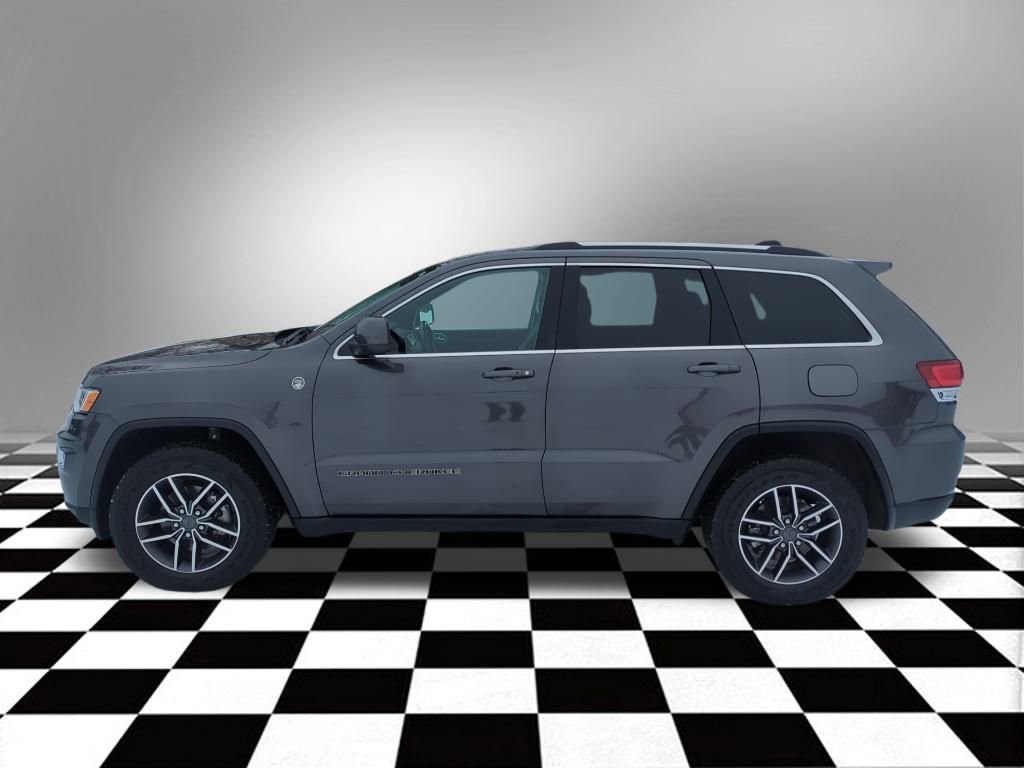 Used 2020 Jeep Grand Cherokee Laredo w/ Quick Order Package 2BN North image 4