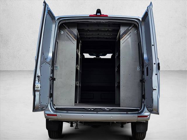 Used 2025 Mercedes-Benz Sprinter 2500 image 22