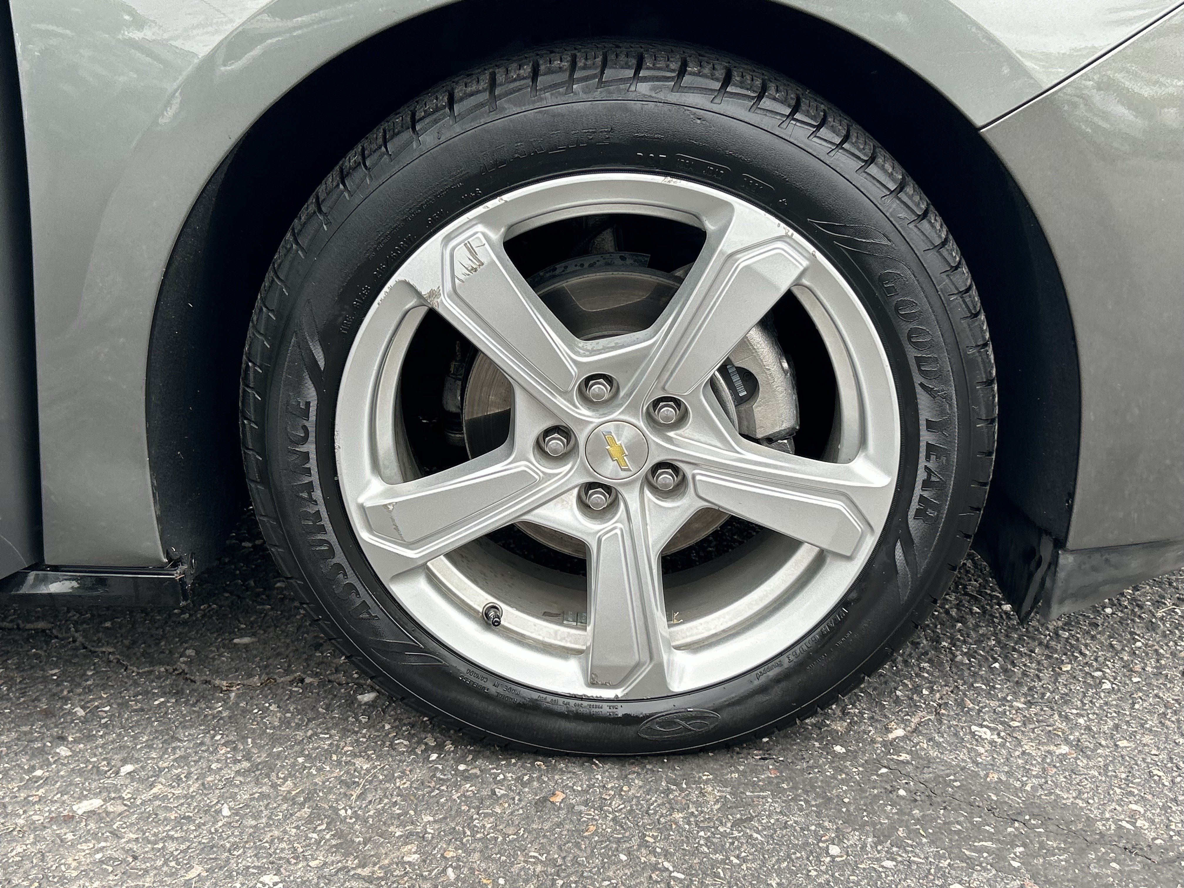 Used 2017 Chevrolet Volt LT w/ Comfort Package FWD image 7