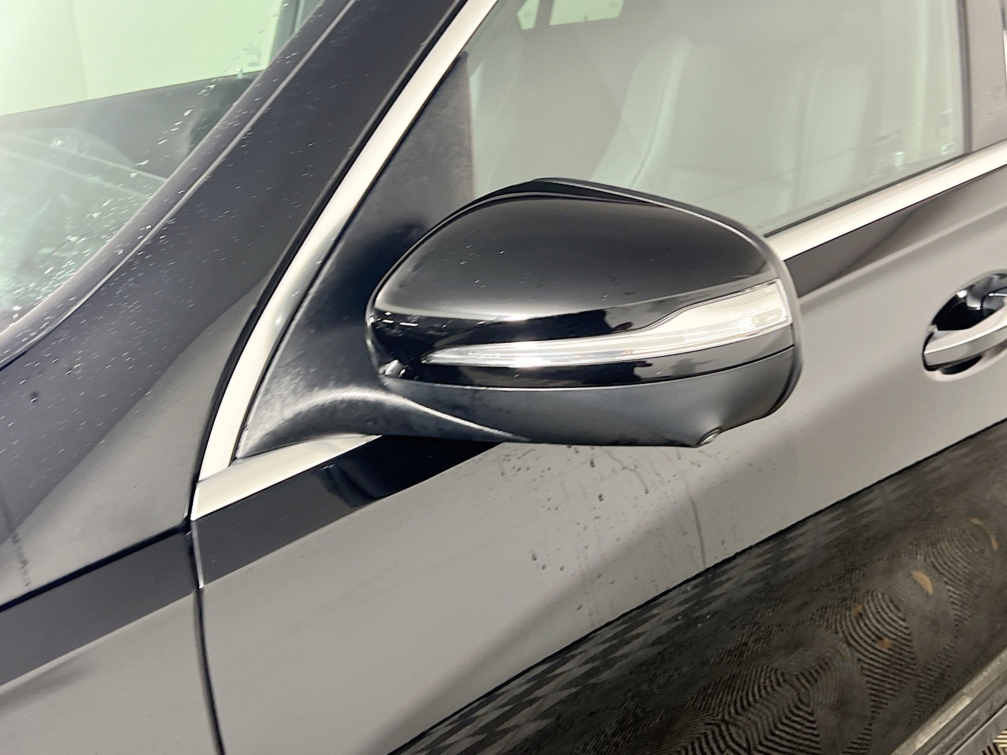 Used 2025 Mercedes-Benz GLE 350 4MATIC image 13