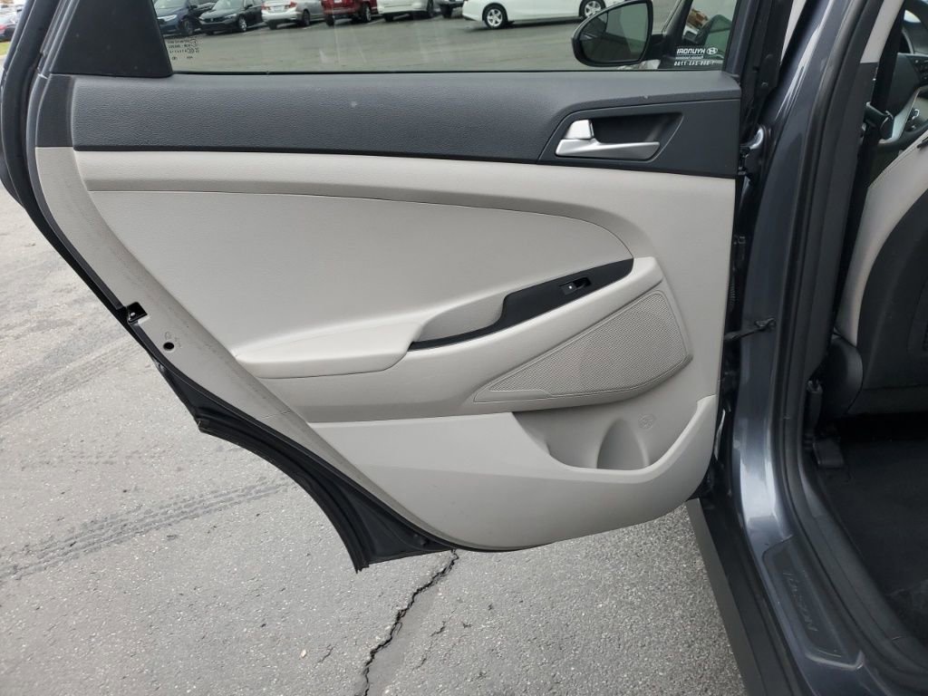 Used 2019 Hyundai Tucson SE image 23
