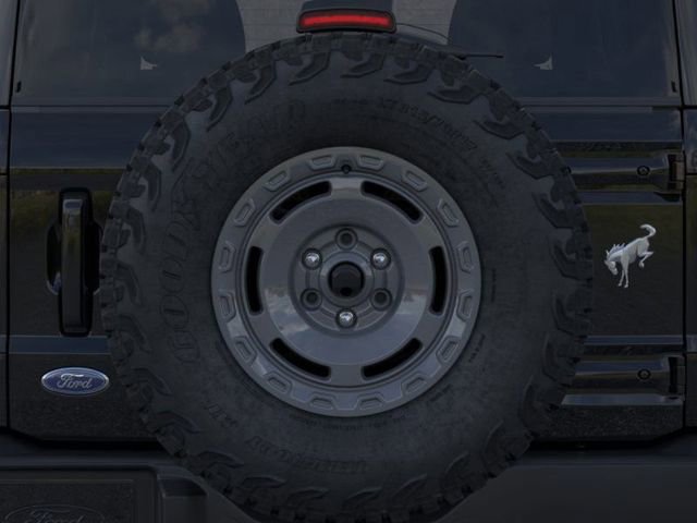 New 2025 Ford Bronco Outer Banks w/ Sasquatch Package image 24