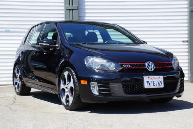 Used 2011 Volkswagen Golf 4-Door image 23