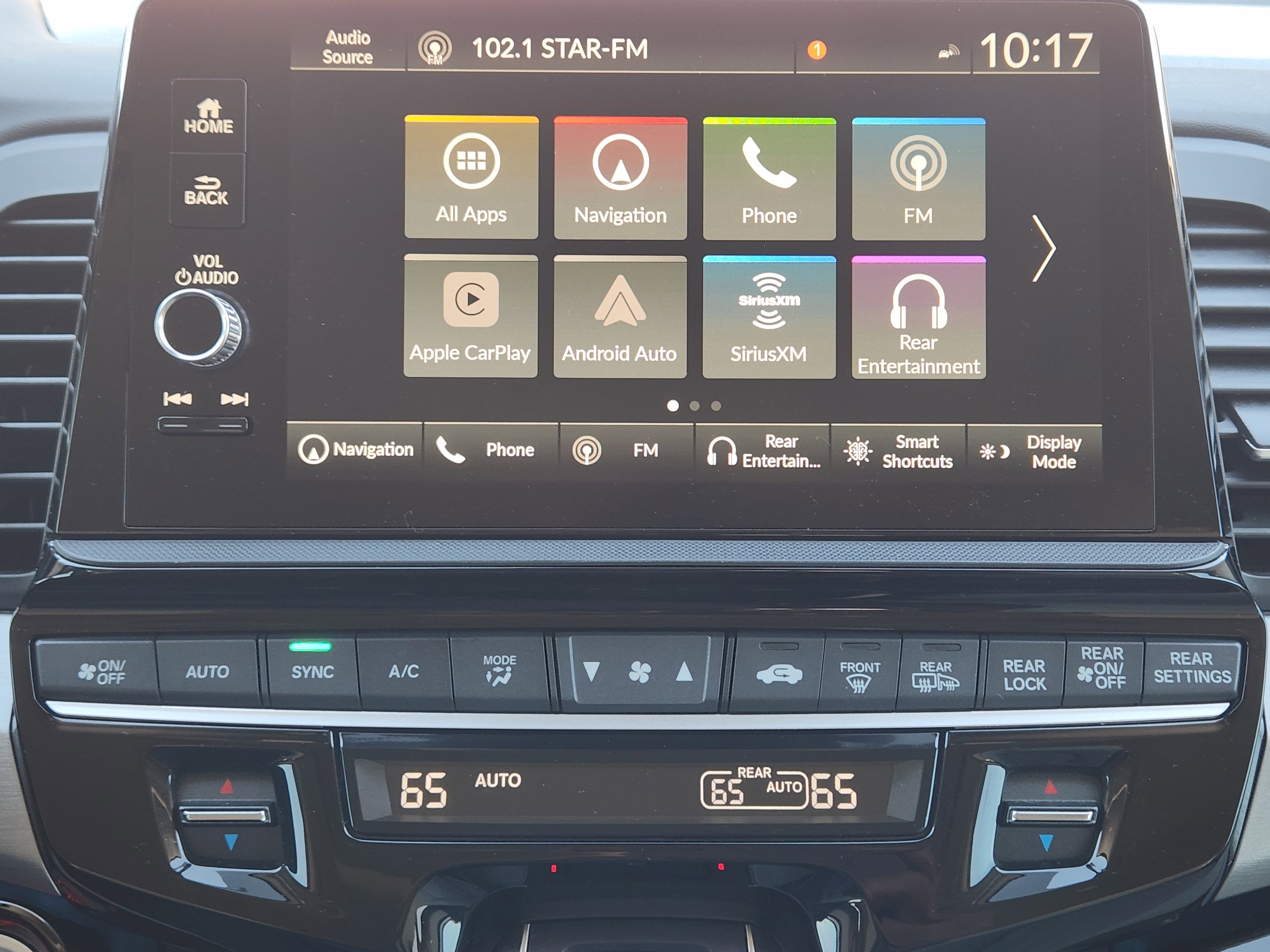 Certified 2025 Honda Odyssey Touring image 17