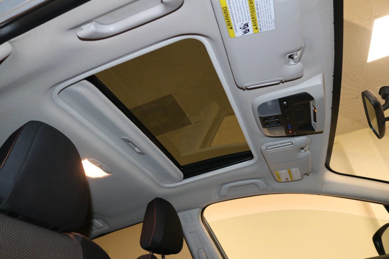 Used 2018 Subaru Crosstrek 2.0i Premium w/ Moonroof Package image 67