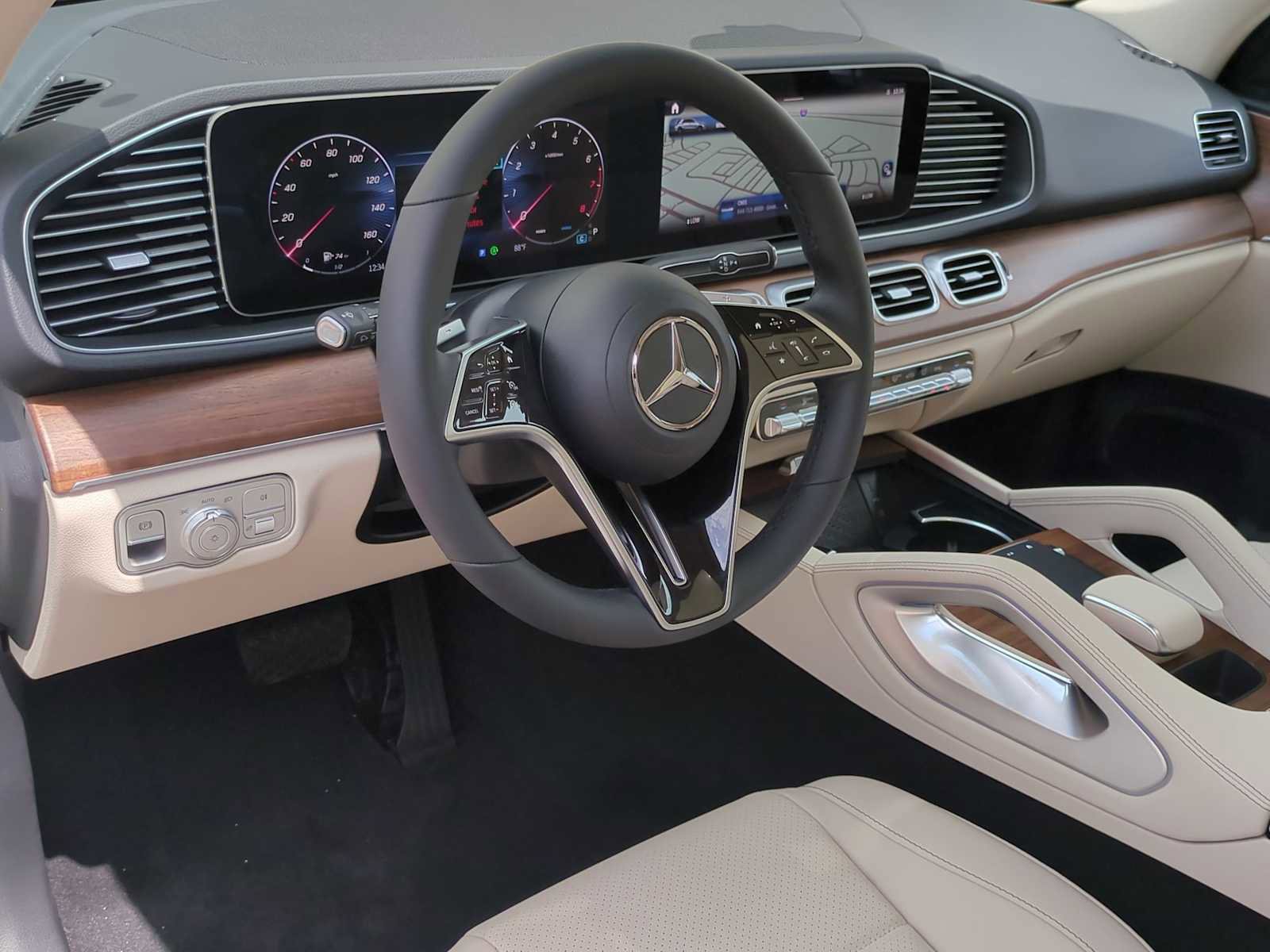 Used 2026 Mercedes-Benz GLE 350 4MATIC image 10