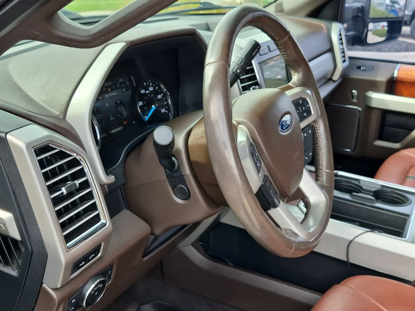 Used 2018 Ford F250 King Ranch w/ King Ranch Ultimate Package AWD/4WD image 10