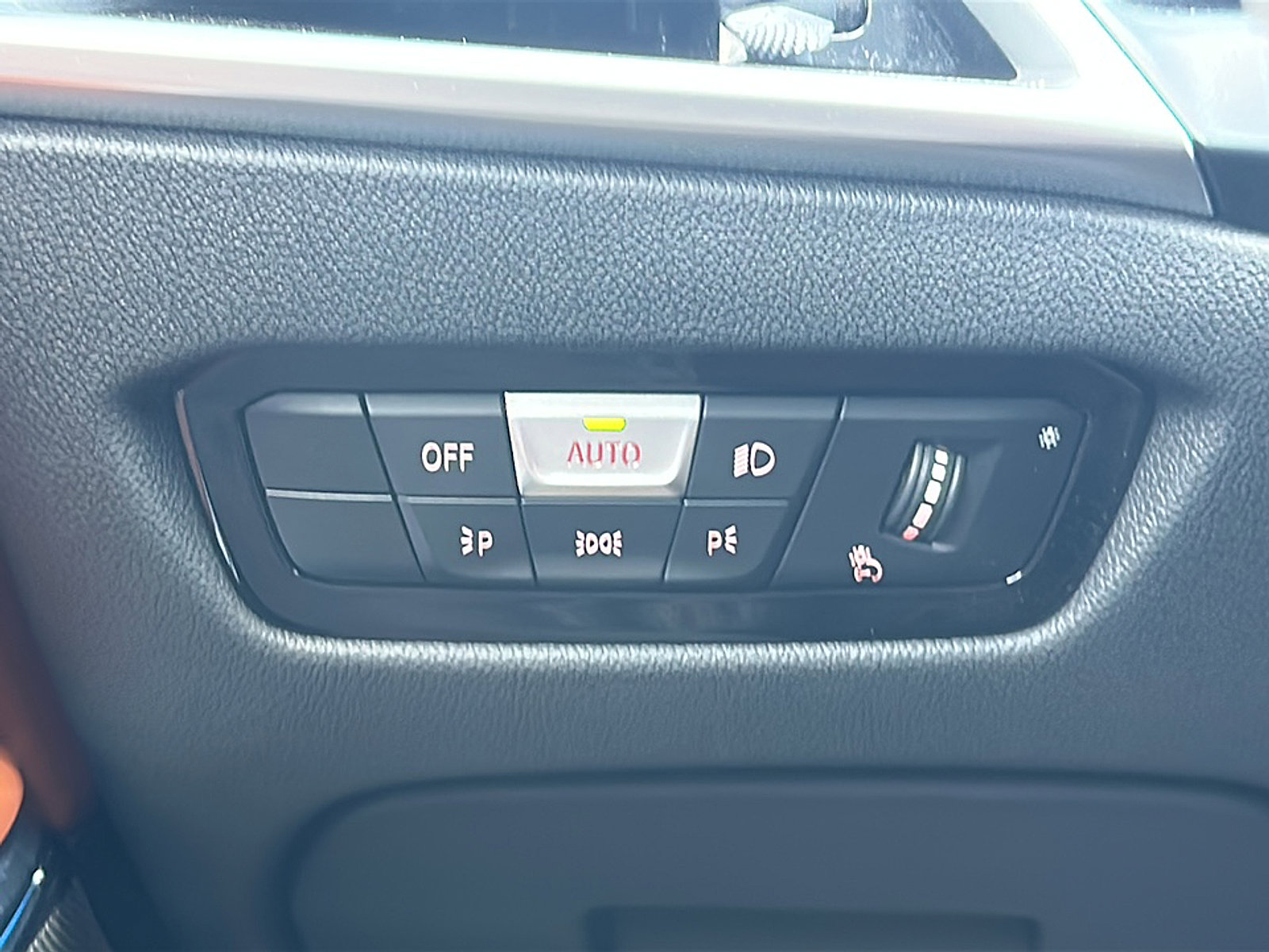 Used 2025 BMW M3 Competition w/ Executive Package image 41