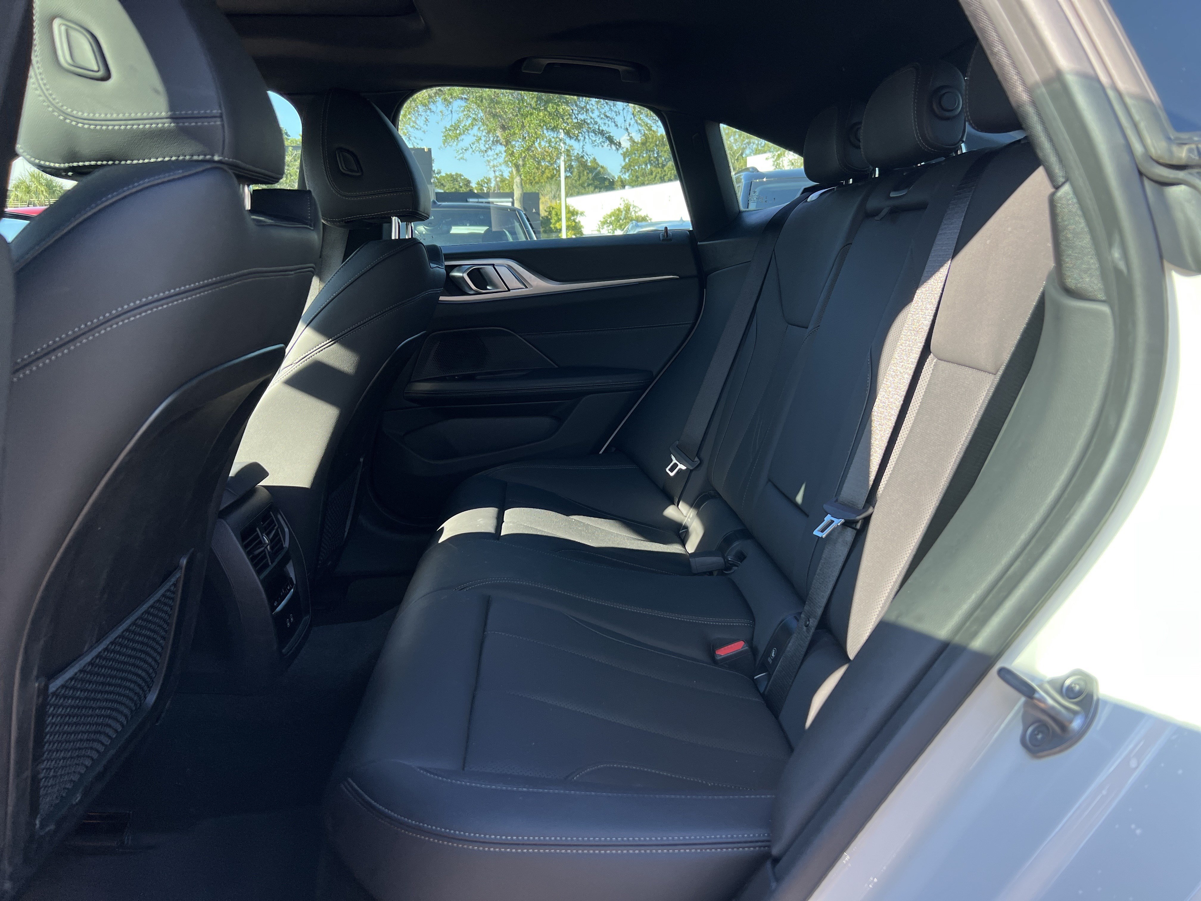 Certified 2024 BMW i4 eDrive40 w/ Premium Package RWD image 31