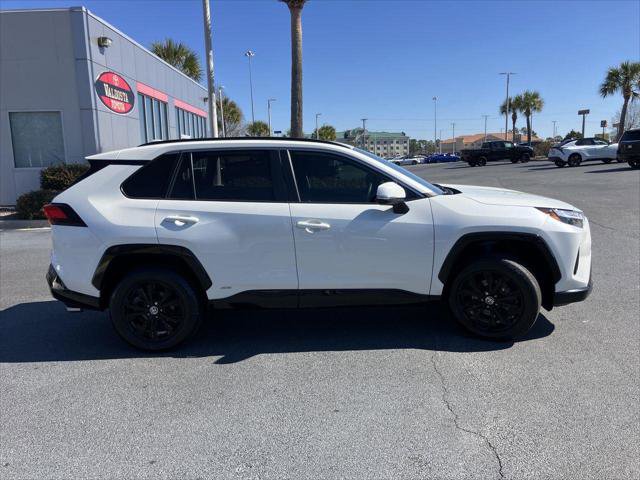 Certified 2022 Toyota RAV4 SE w/ Convenience Package image 6