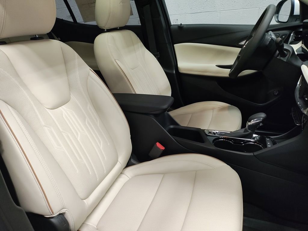 New 2026 Buick Encore GX Avenir w/ Avenir Technology Package image 9