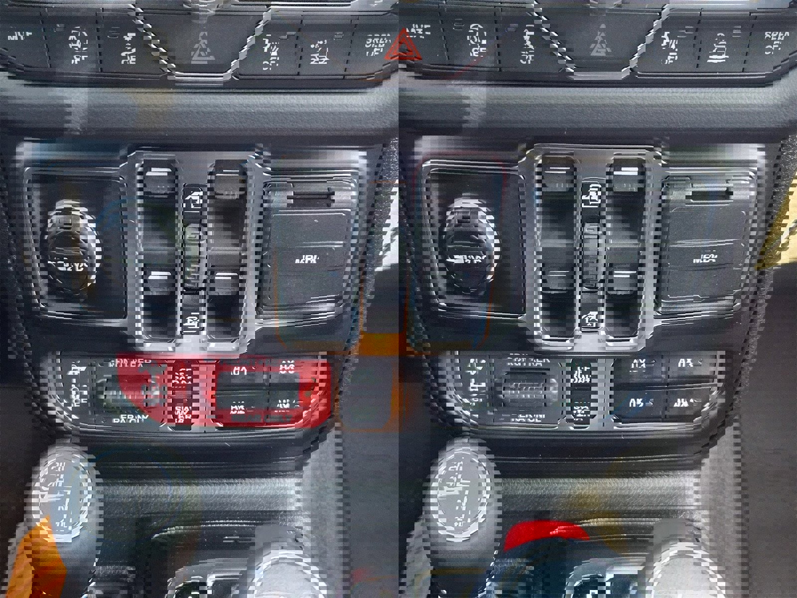 New 2026 Jeep Wrangler Unlimited Rubicon w/ Safety Group image 19