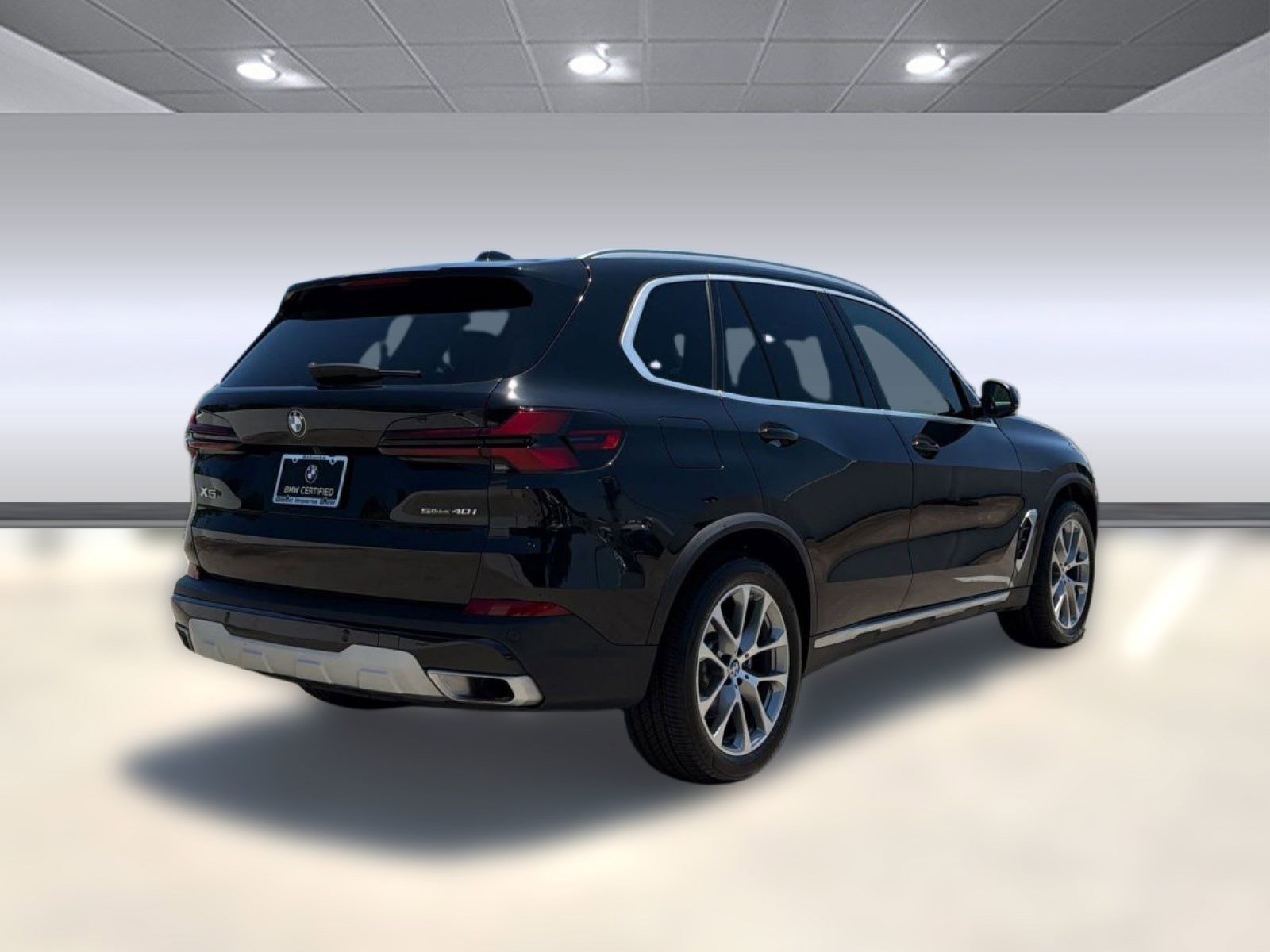 Certified 2024 BMW X5 sDrive40i w/ Parking Assistance Package RWD image 8