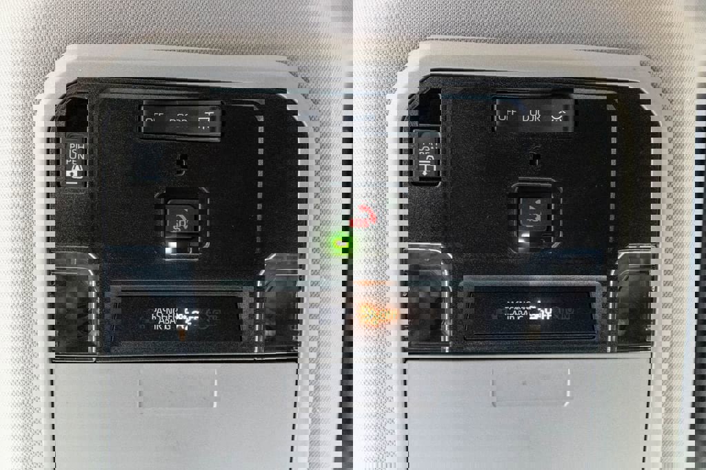 Certified 2022 Toyota Tundra SR5 w/ TRD Off-Road Package image 29