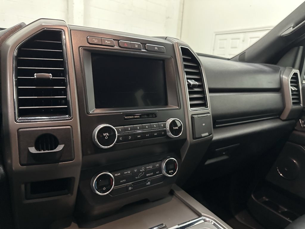 Used 2021 Ford Expedition Max XLT AWD/4WD image 39