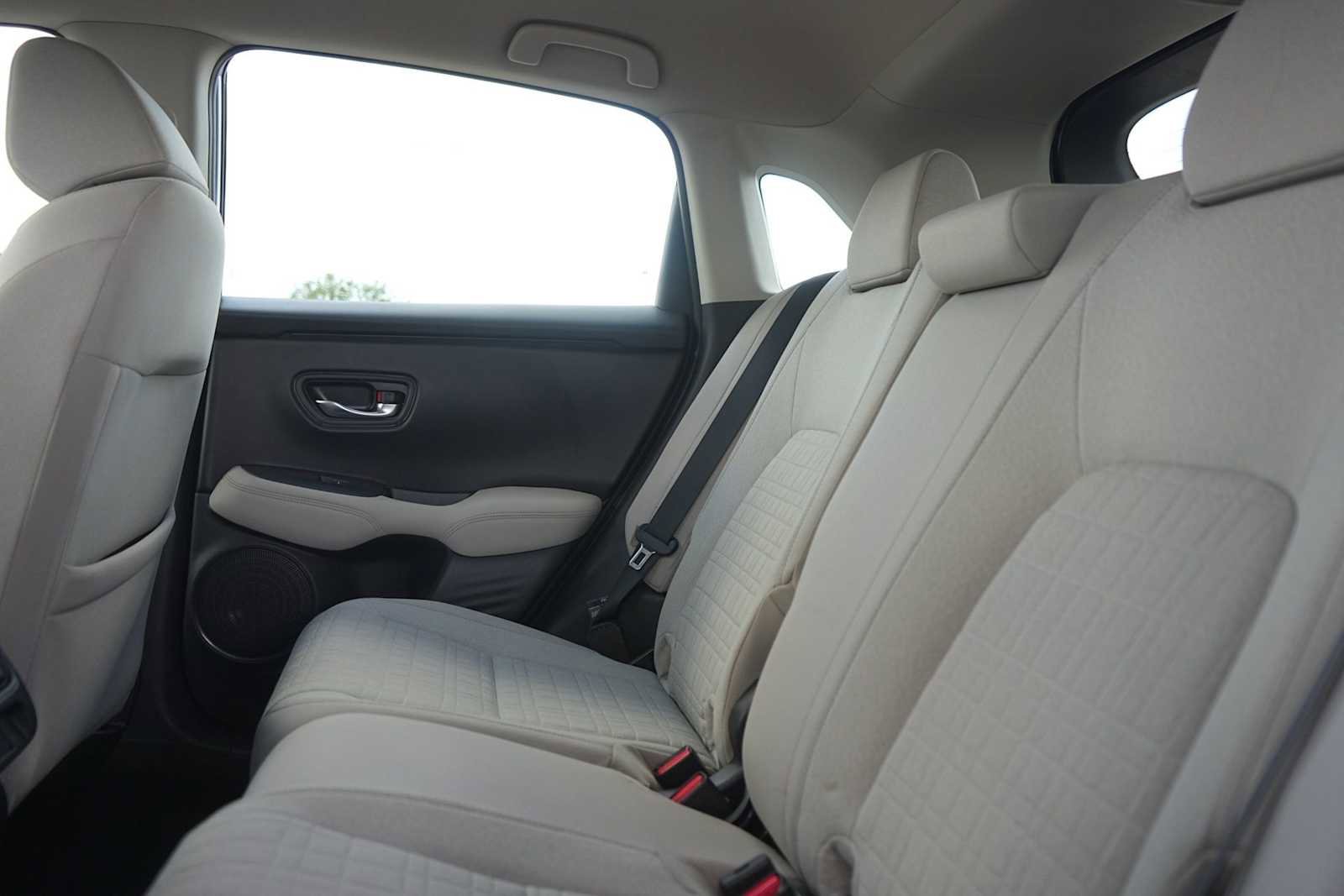 Used 2023 Honda HR-V LX image 14