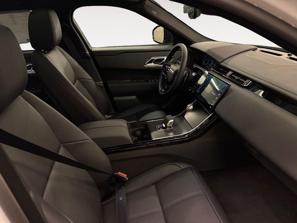 New 2026 Land Rover Range Rover Velar Dynamic SE AWD/4WD image 15