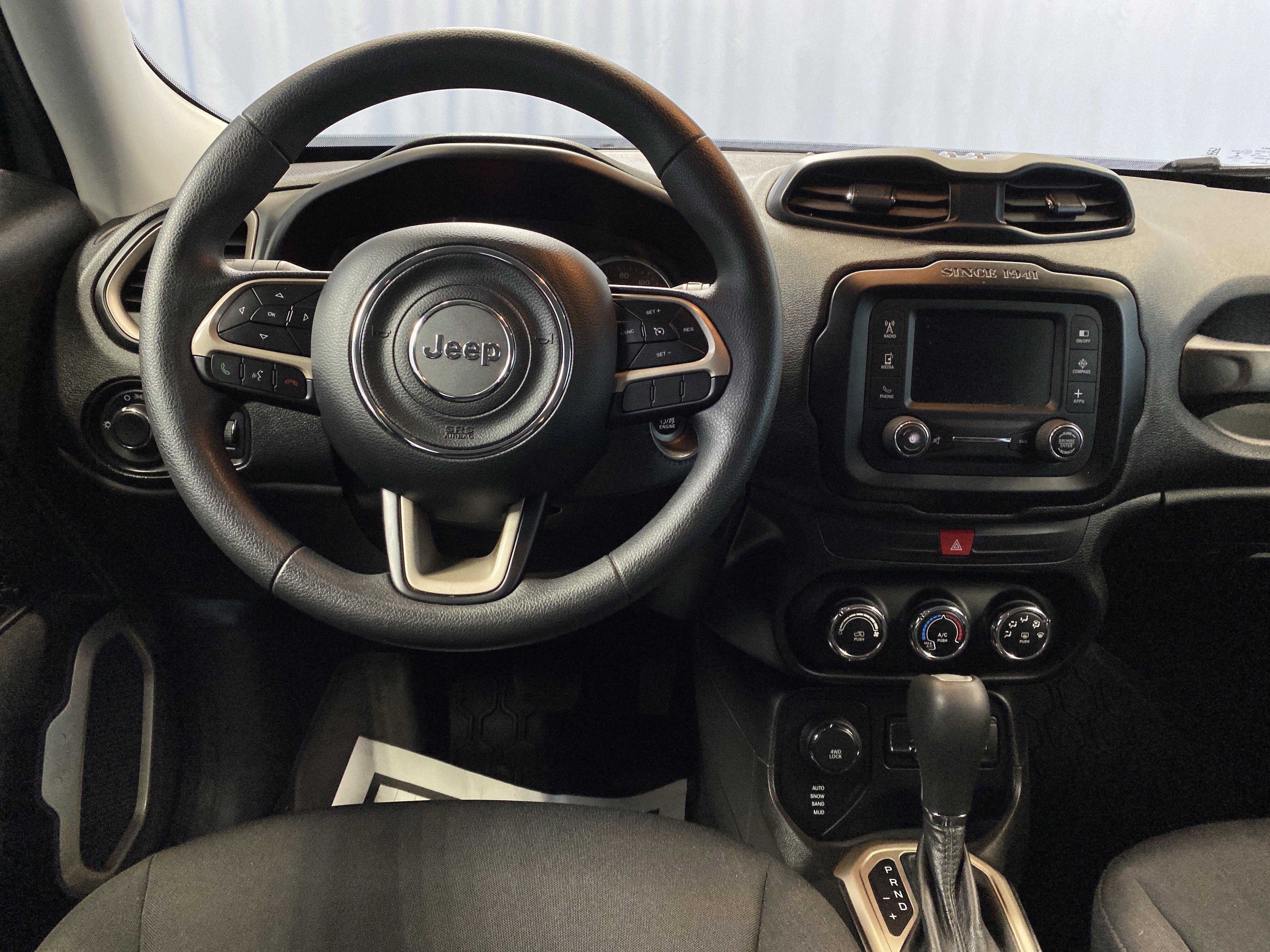 Certified 2017 Jeep Renegade Sport w/ Power & Air Group image 29