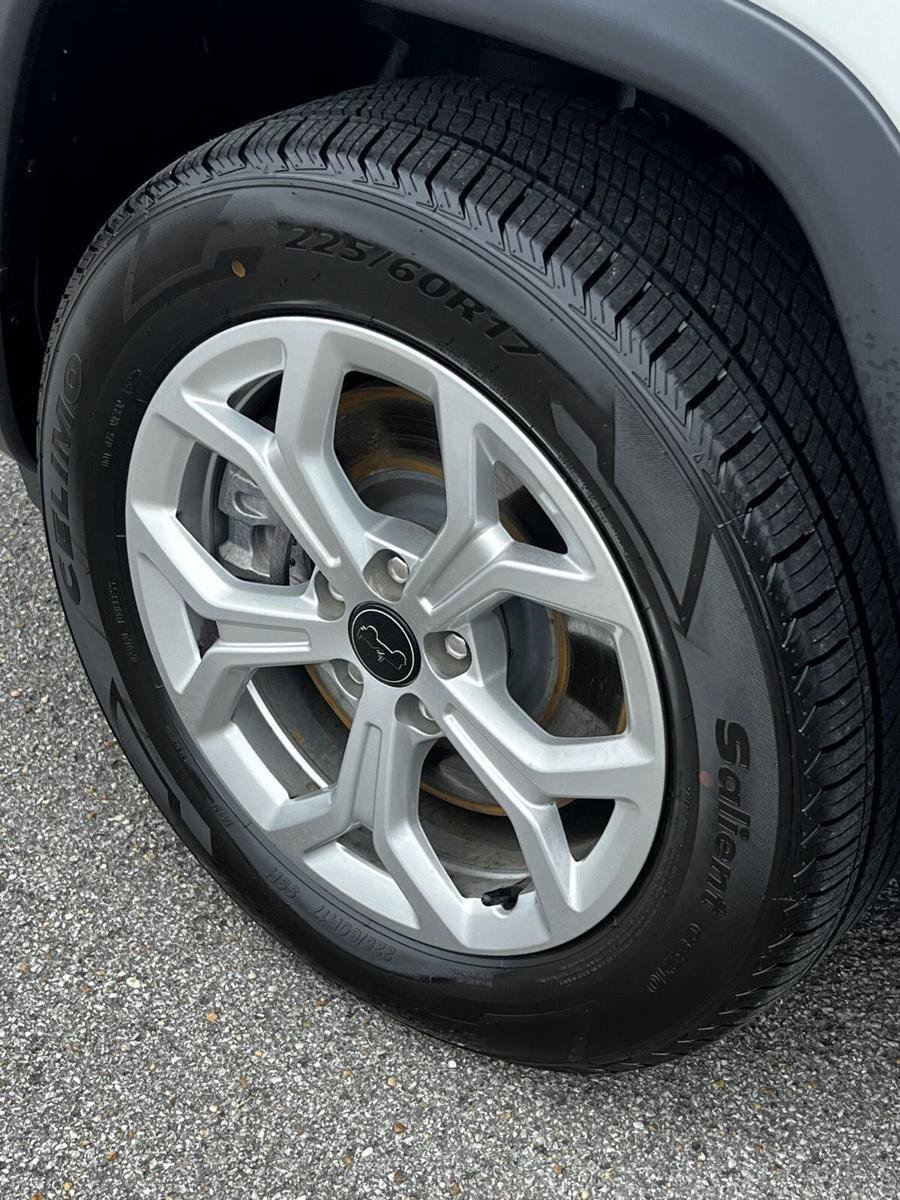 Used 2025 Jeep Compass Latitude AWD/4WD image 35