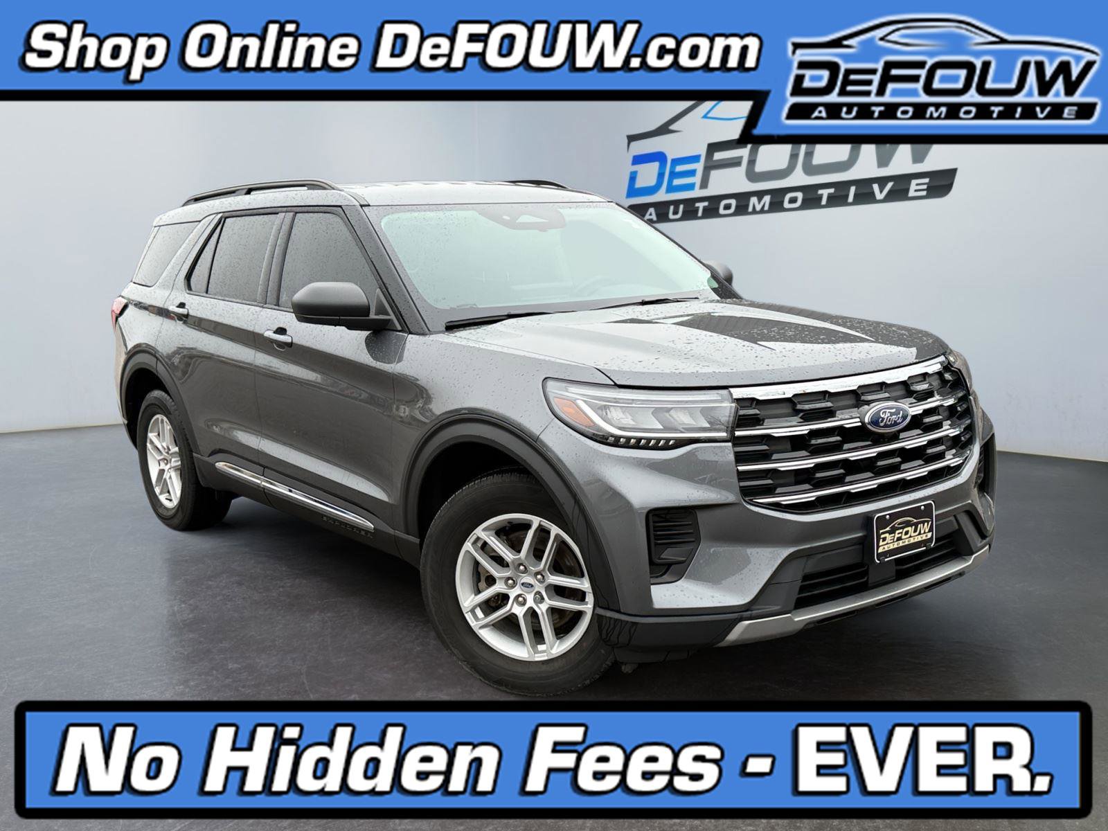 Used 2025 Ford Explorer Active AWD/4WD image 1