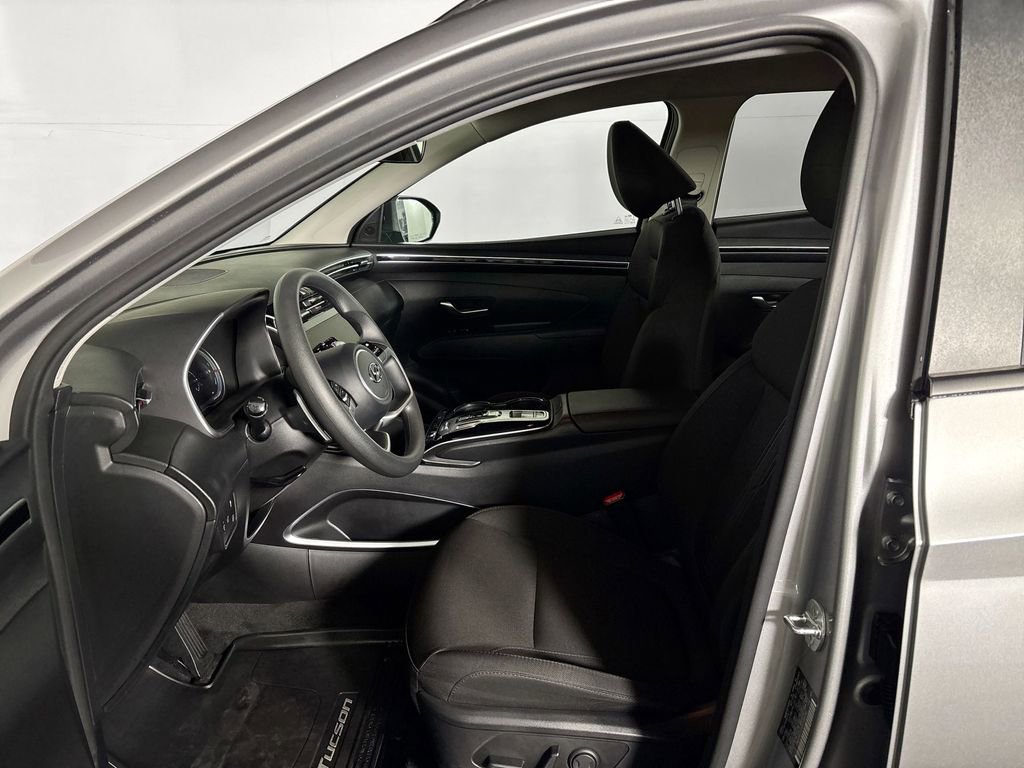 Used 2024 Hyundai Tucson Blue image 11