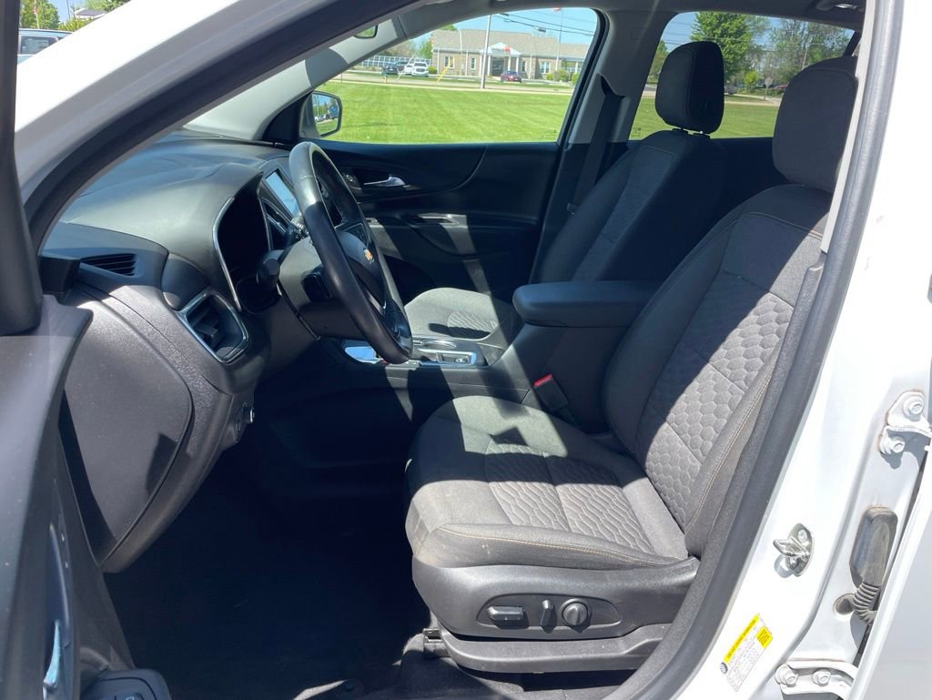 Used 2018 Chevrolet Equinox LT FWD image 8