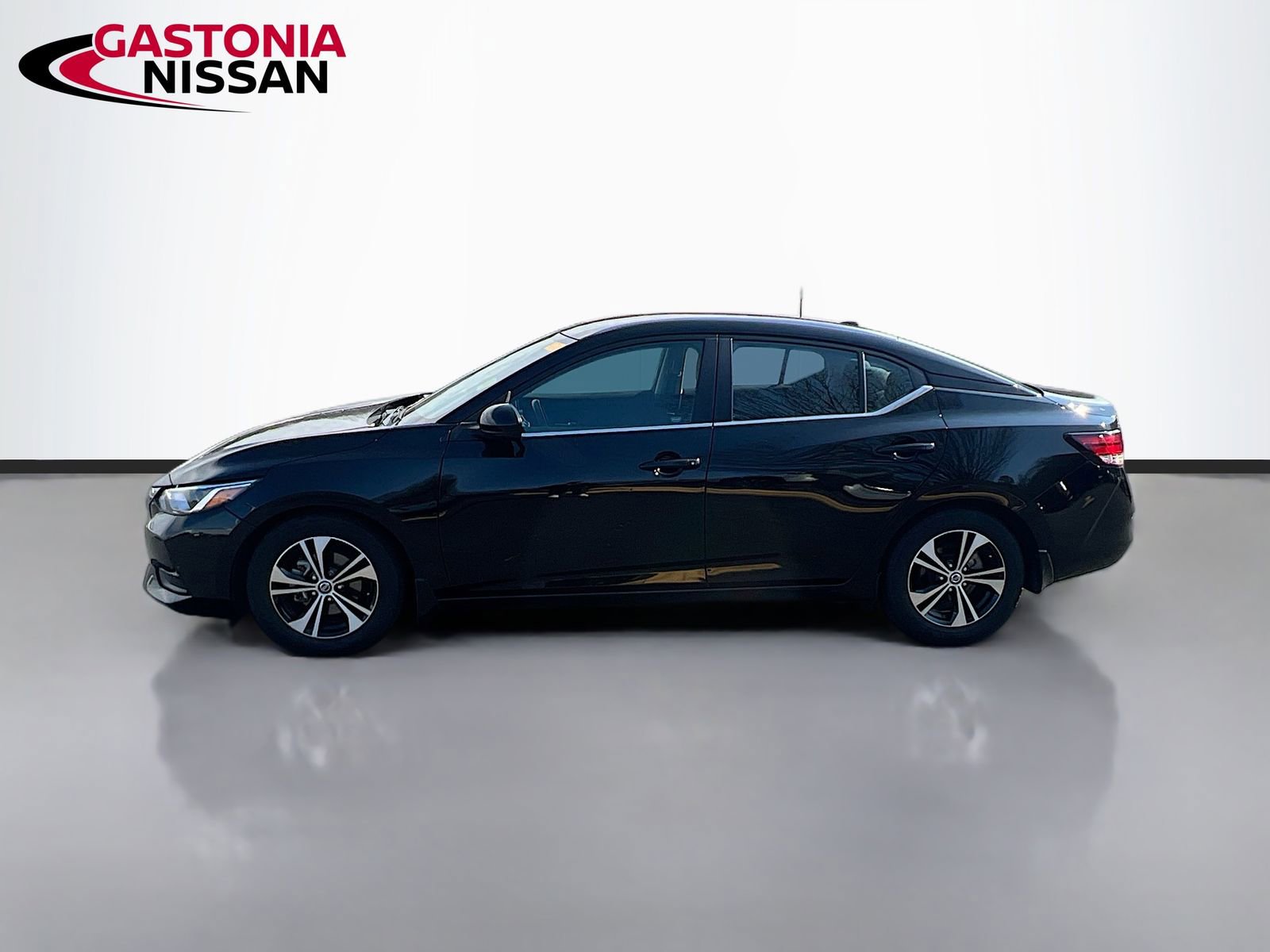 Used 2021 Nissan Sentra SV image 5