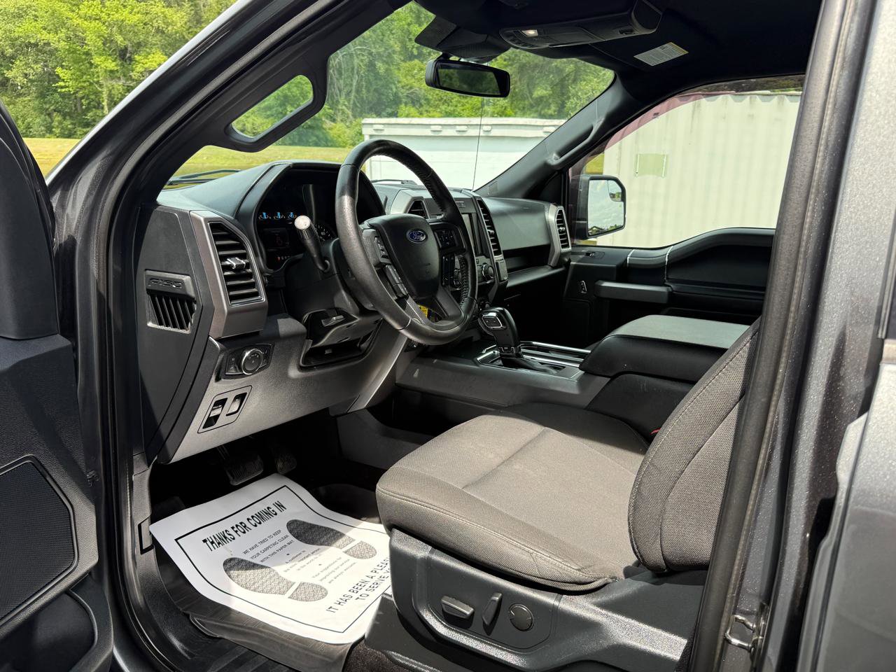 Used 2019 Ford F150 XLT w/ Equipment Group 302A Luxury AWD/4WD image 9