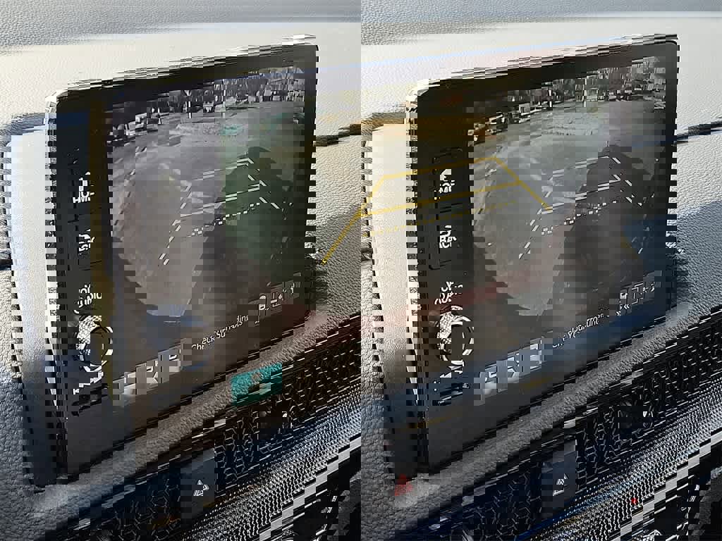 Used 2024 Honda CR-V Sport Touring image 17