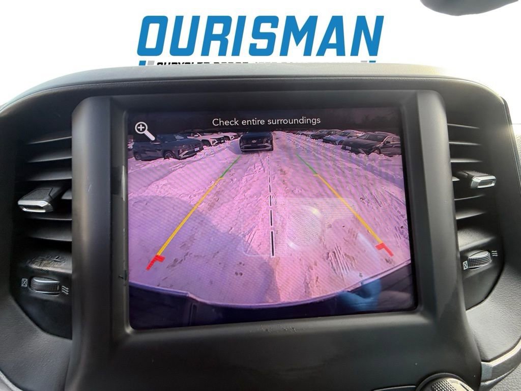 Used 2020 RAM 3500 Tradesman w/ Chrome Appearance Group image 16