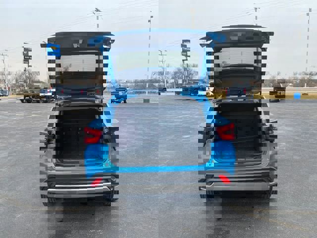 New 2026 Chevrolet Trax LT w/ Driver Confidence Package image 14