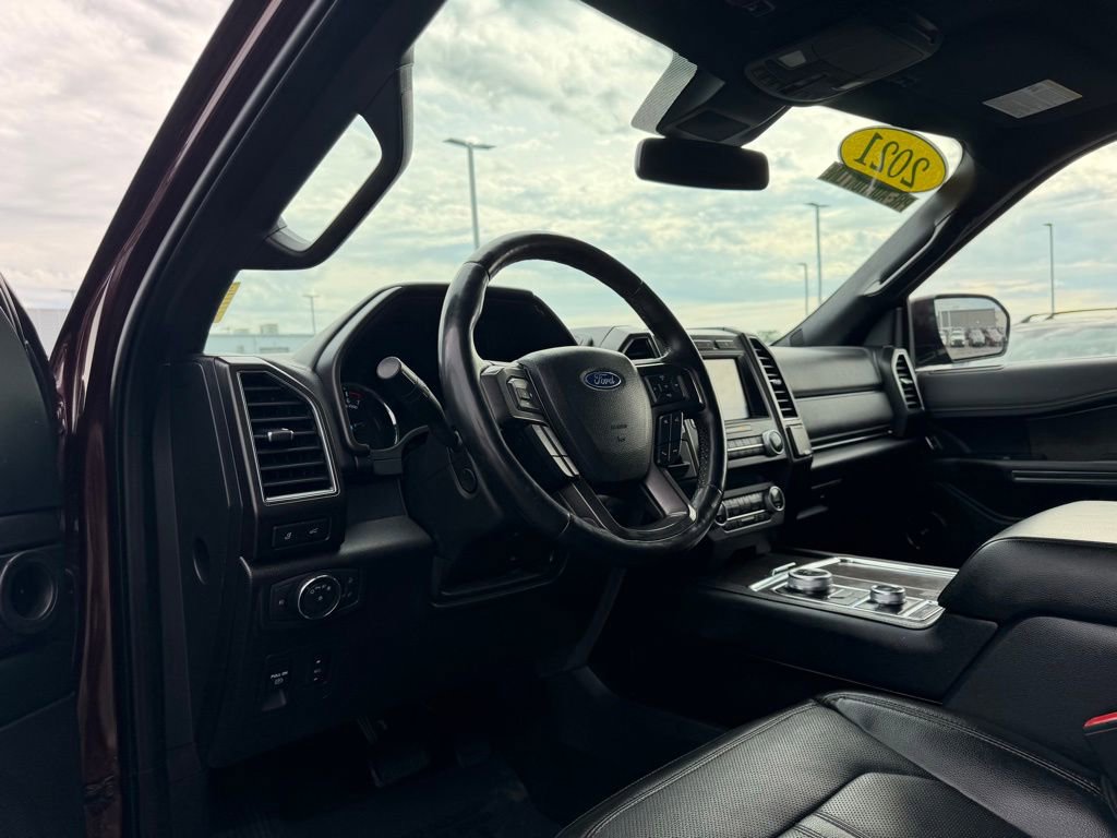 Used 2021 Ford Expedition Max Limited AWD/4WD image 11