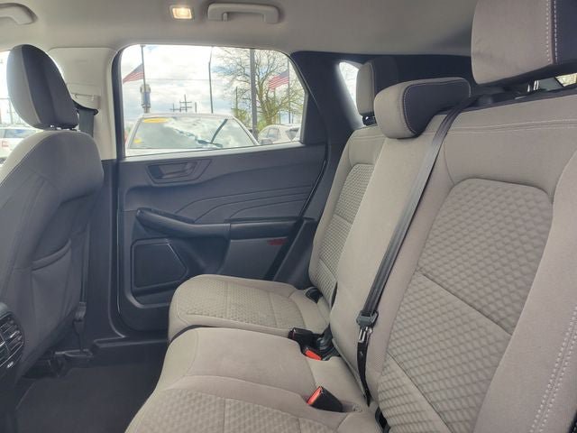 Used 2022 Ford Escape SE w/ SE Sport Appearance Package FWD image 24