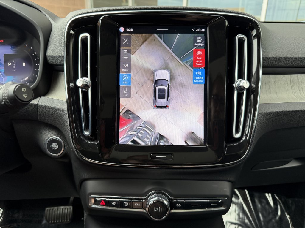 Used 2023 Volvo XC40 B5 Plus w/ Driver Assist Package AWD/4WD image 20