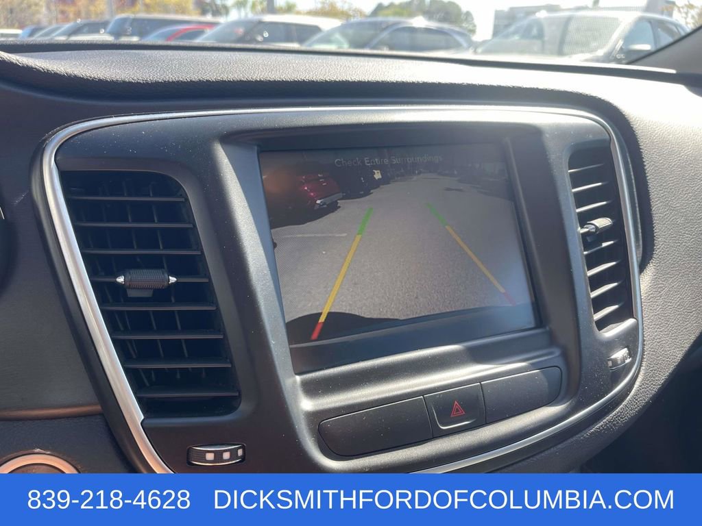 Used 2015 Chrysler 200 Limited w/ Convenience Group image 29