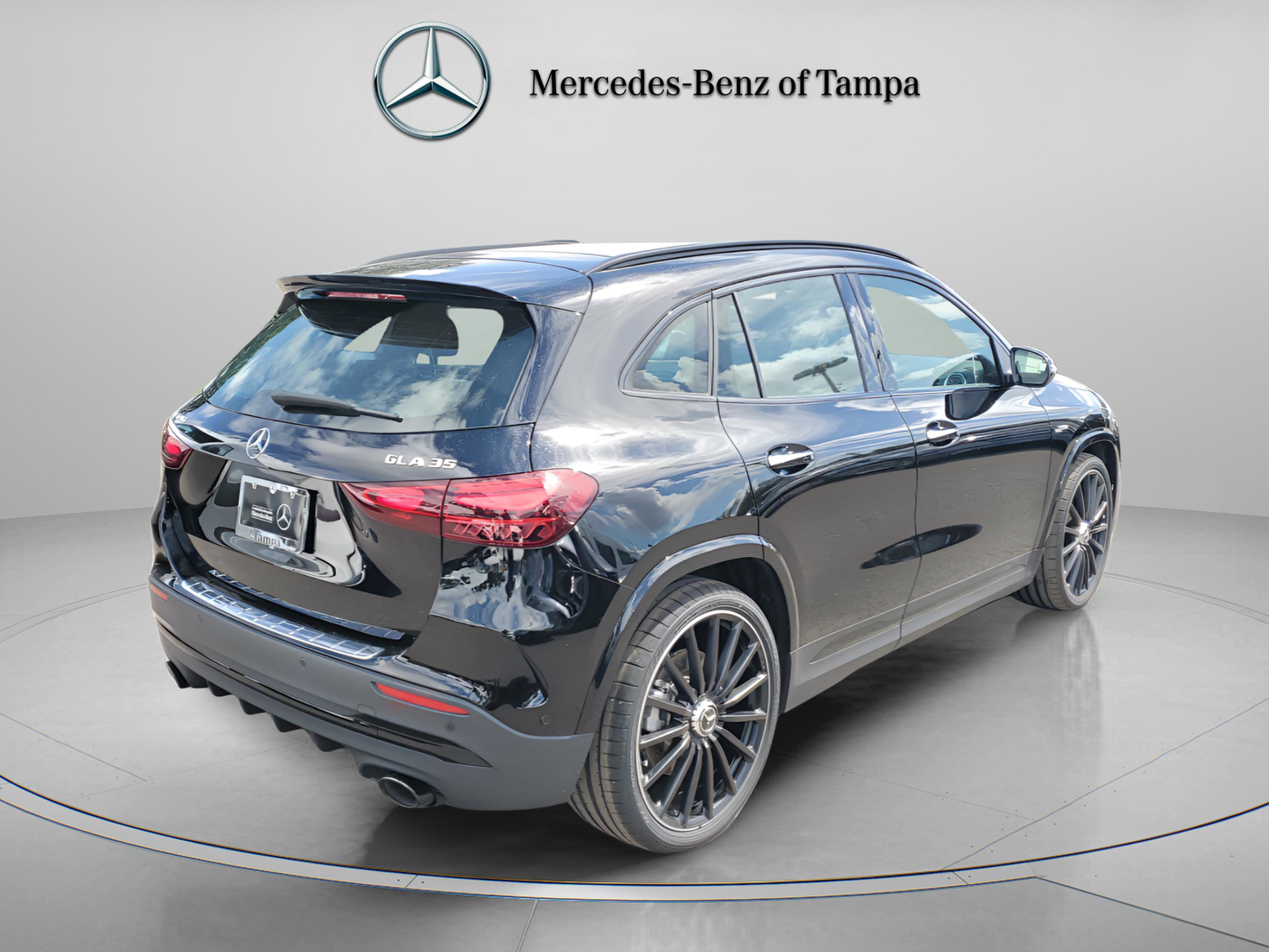 Certified 2025 Mercedes-Benz GLA 35 AMG 4MATIC image 3