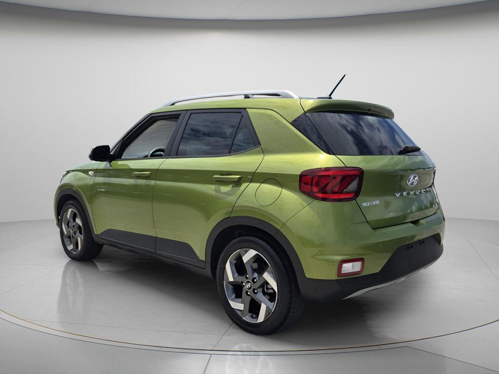 Certified 2023 Hyundai Venue SEL w/ Cargo Package FWD image 7